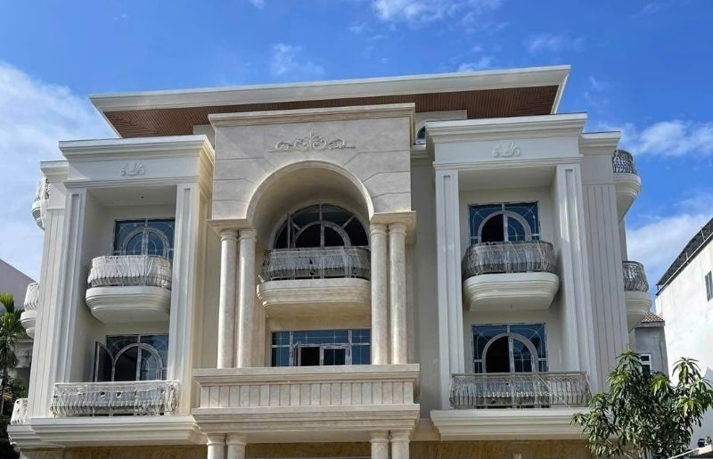 Vách kính cường lực mặt tiền trọn gói GIÁ RẺ tại Đà Nẵng