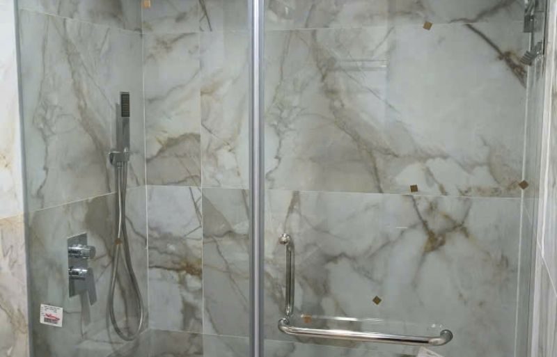 Vách kính phòng tắm hiện đại mới nhất 2026