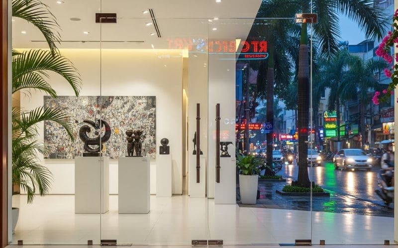 Cửa kính mở quay 2 cánh chính hãng CAO CẤP tại Đà Nẵng
