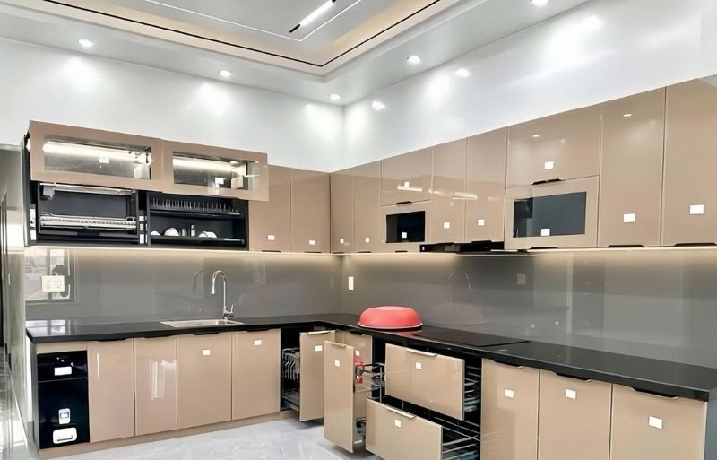 Tủ bếp inox cánh kính cường lực bảo hành lâu dài