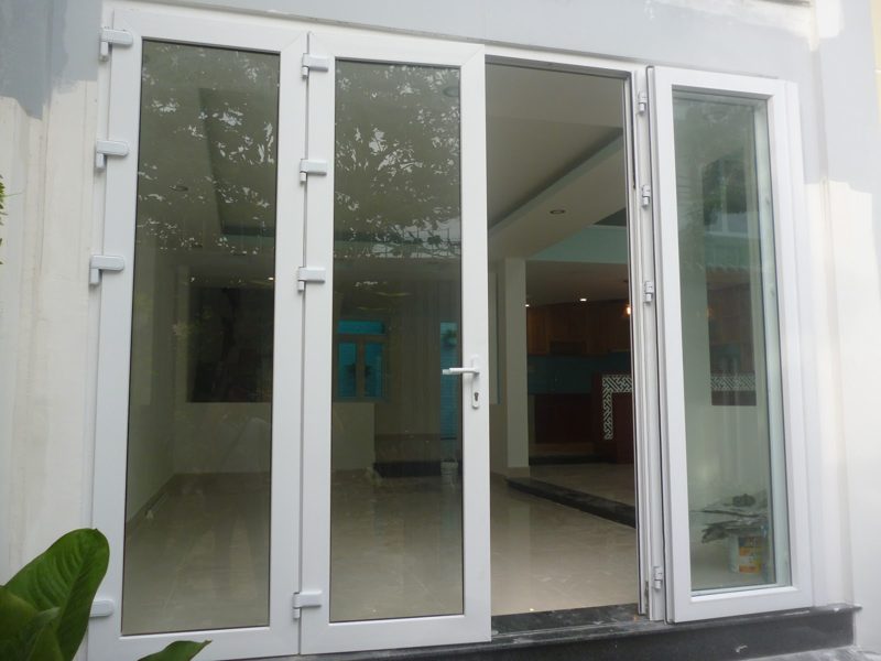 Cửa Đi Mở Quay 4 Cánh
