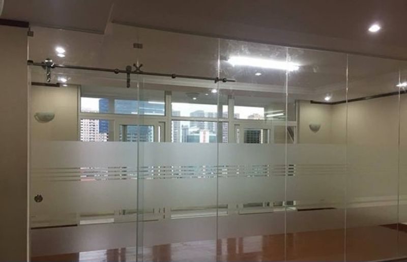 Cửa kính lùa 2 cánh cường lực được ưa chuộng nhất hiện nay