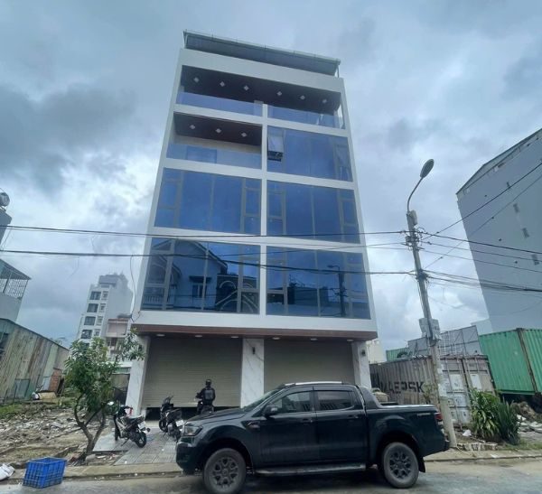 Vách kính thông tầng mặt dựng giá SIÊU RẺ tại Đà Nẵng