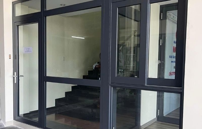 Vách kính cường lực cách âm cách nhiệt THỢ GIỎI giá SIÊU RẺ